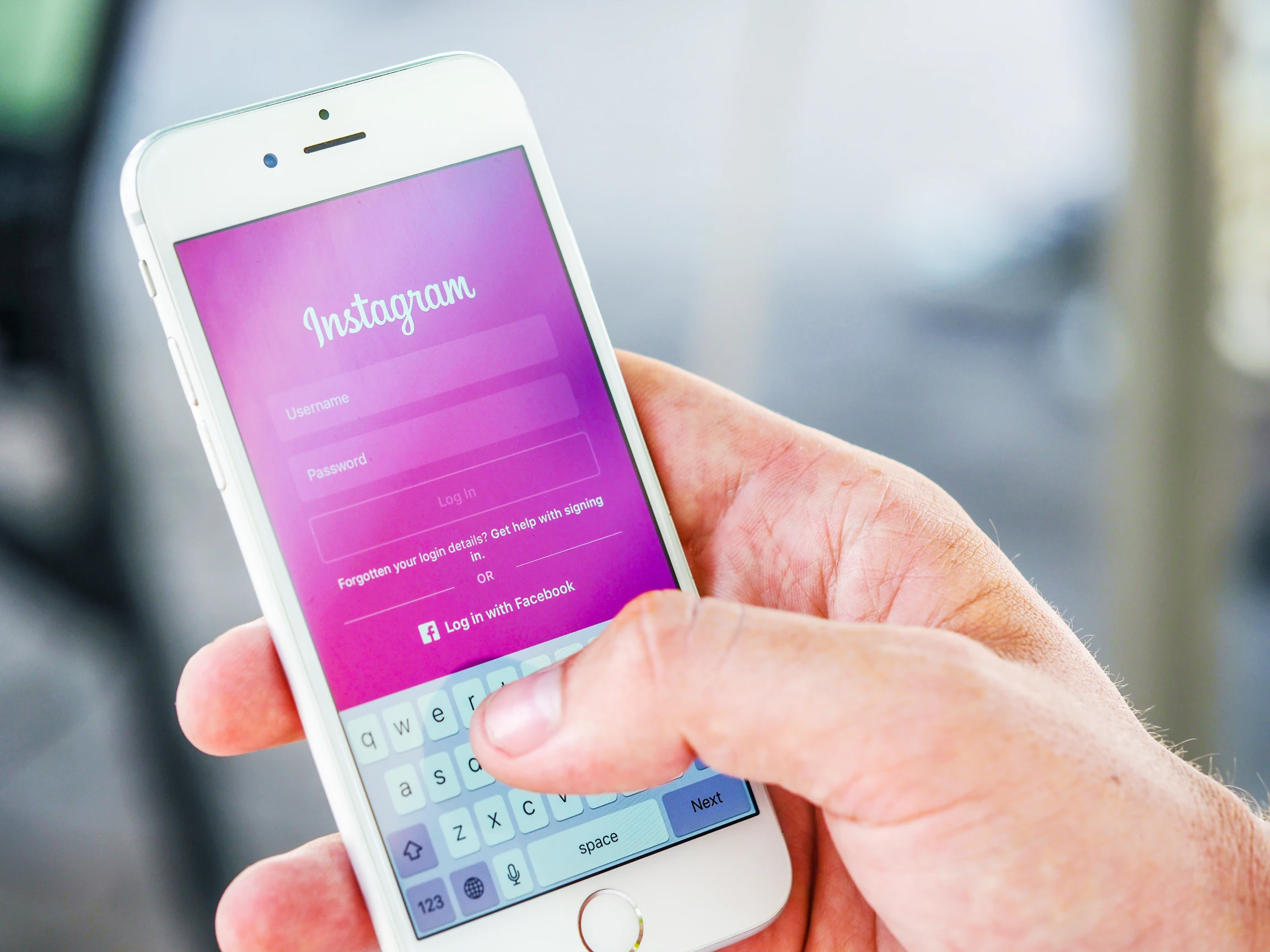 From Likes to Anxieties: Exploring the Detrimental Effects of Instagram on Daily Life